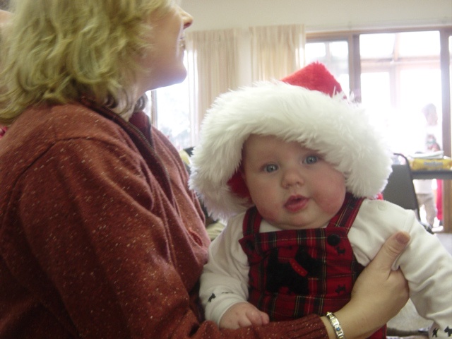 2004-12-12 -Christmas-Brady-Home-11.JPG